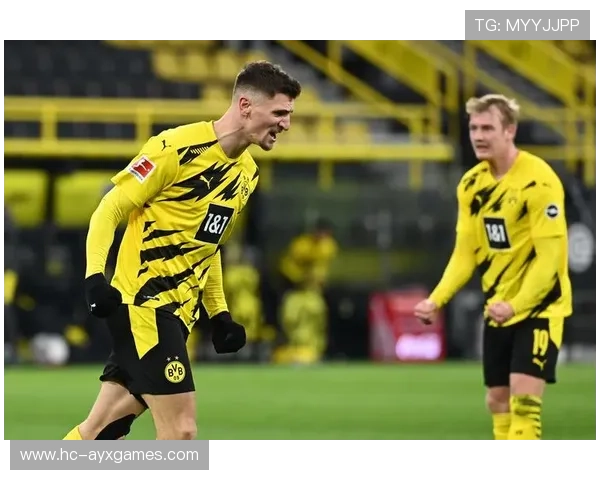 德甲多特中场渗透见效，比分被逐步拉开